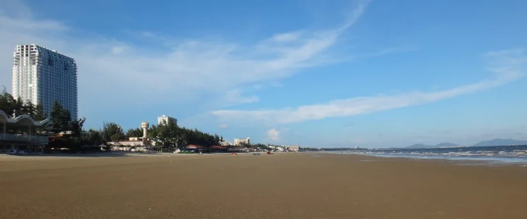 Kitesurf-Schule-Vietnam-Super-Breite strand Bai Sau vung-tau-Kite-Unterricht
