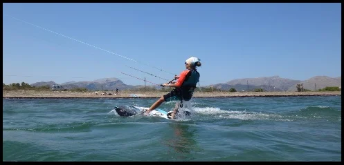 Kiteklub Verein Aprende a Navegar Lilli Kitekurs in Mallorca April