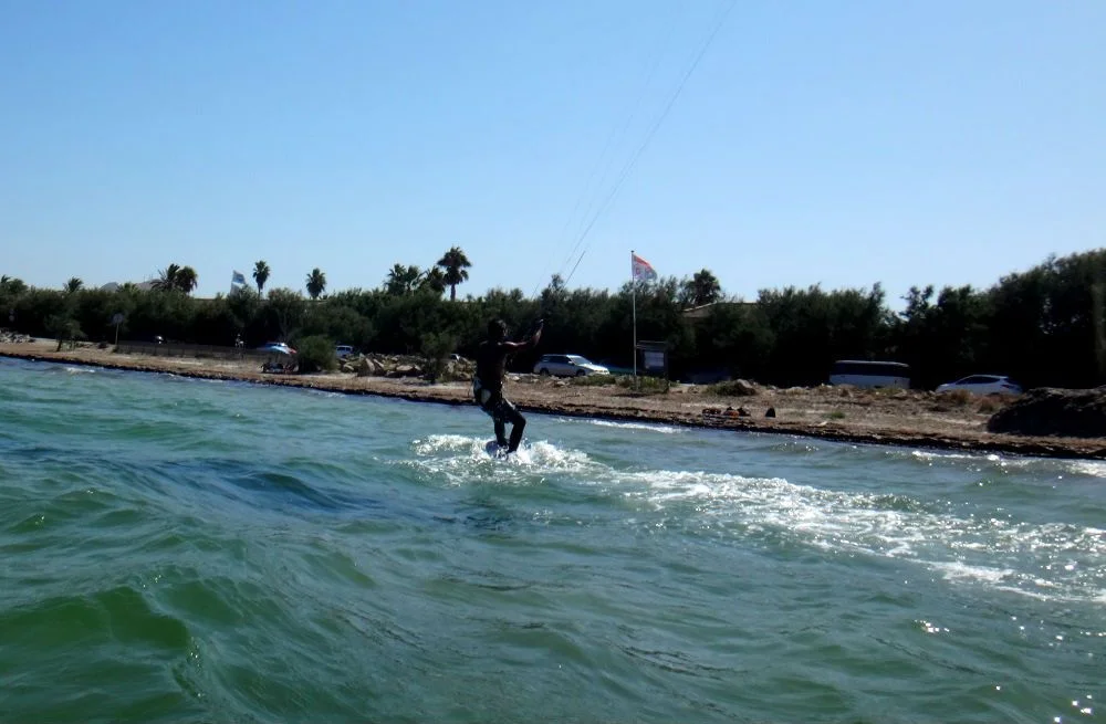 15 next to the beach time to return again kite in mallorca