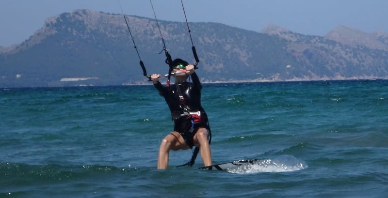 16 best kite lessons for beginner in Mallorca kite course in June