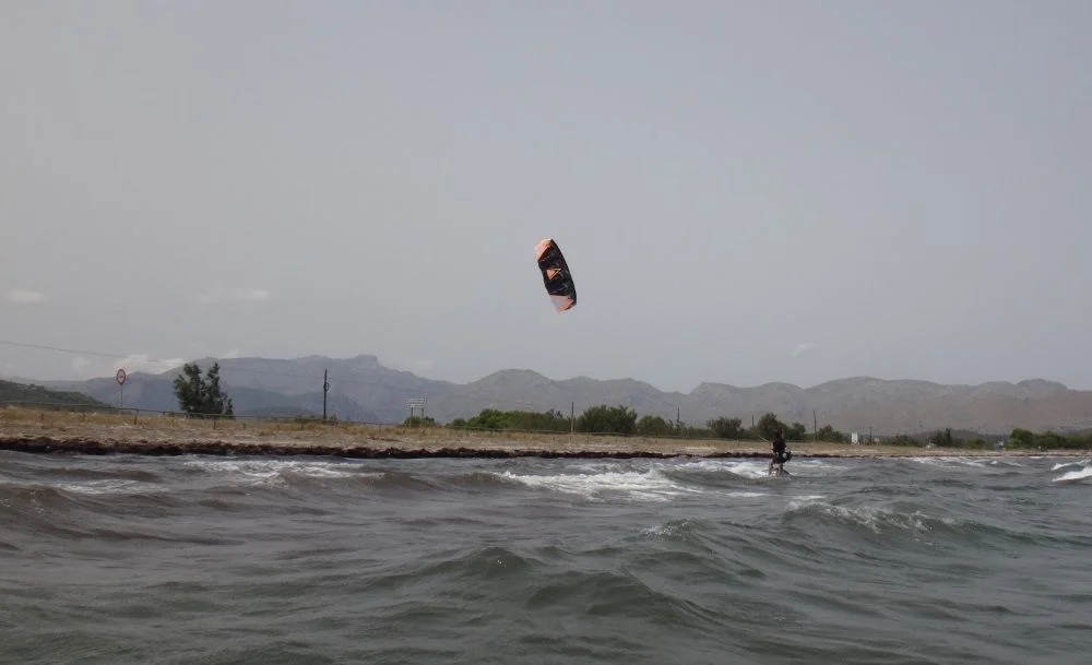 4 300 m away kitesurfing school mallorca Alcudia municipality in May