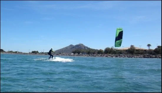 6 las cristalinas y poco profundas aguas del Parque de S’Albufereta mallorca escuela de kite