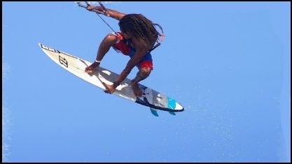 Halten Sie Ihre Beine angewinkelt und Ihr Schwerpunkt