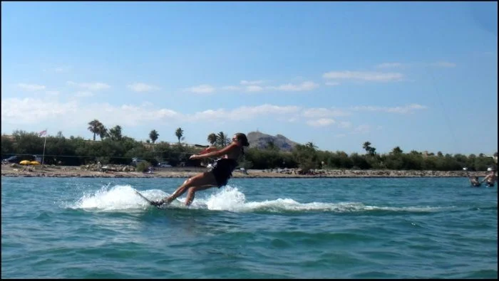 Mª Jose Flysurfer kite type Peak size 12 meters kite course Mallorca in June