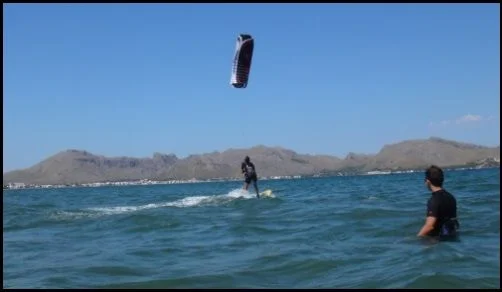 cursos de kitesurf en Mallorca Flysurfer Speed 4