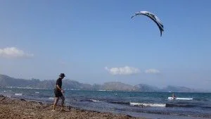 14 landing the kite in Mallorca