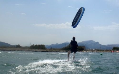 11 Kite center Mallorca Flysurfer kite lessons in Mallorca during April May
