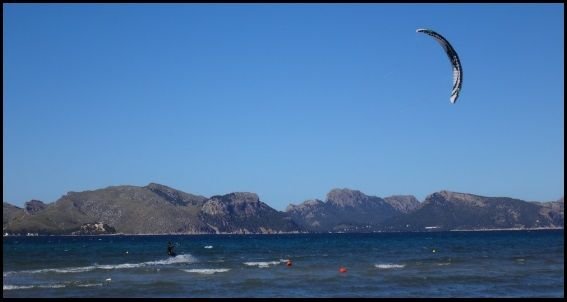 4 - 14 knots in Pollensa Bay Mallorcakiteschool com learn kitesurfing in Mallorca with us