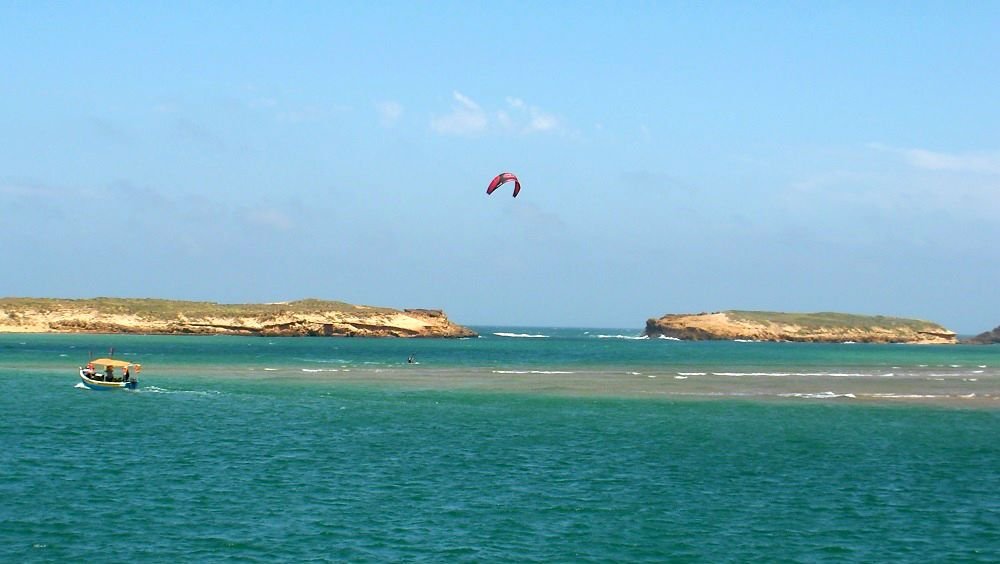 the kite lagoon entrance to the sea kiteblog Mallorca kiteschool