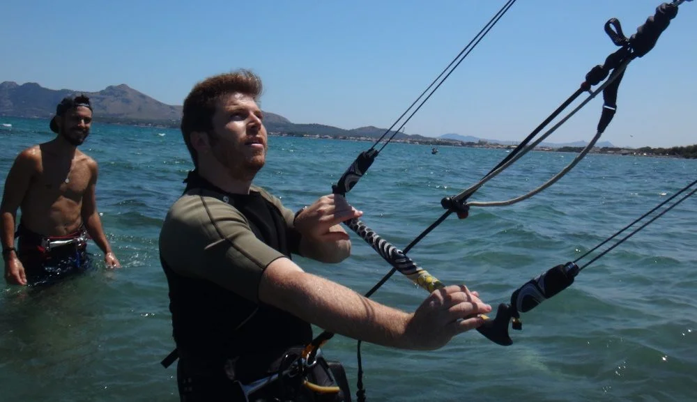 1-Nacho-kitesurf en-mallorca- clases de kite
