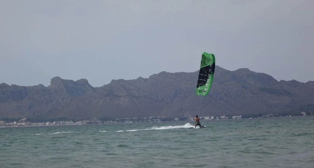 7-kitesurfing-club-Mallorca-Sotero-kitespot-Pollensa