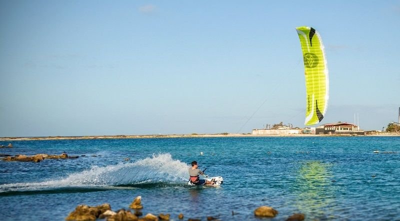 8- nueva cometa -Speed-5-kitesurf en-mallorca