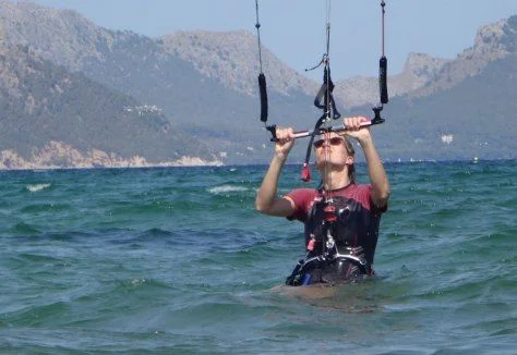 1-first-15-minutes-kite-lessons-mallorca