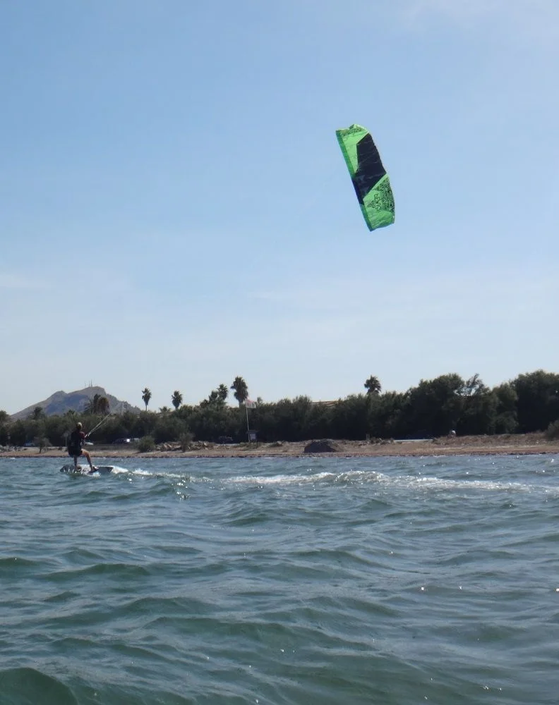 19-Sehen-zu-glauben-Svenja-kitesurfen-lernen-Palma-de-Mallorca-kiteschule